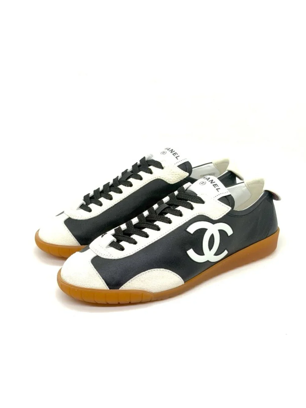 CHANEL REV Leather Suede CC Slim Retro Lace Up Sneakers Flats Trainers Shoes